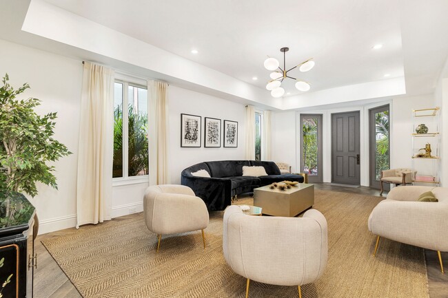 Photo - 443 Seaview Ave