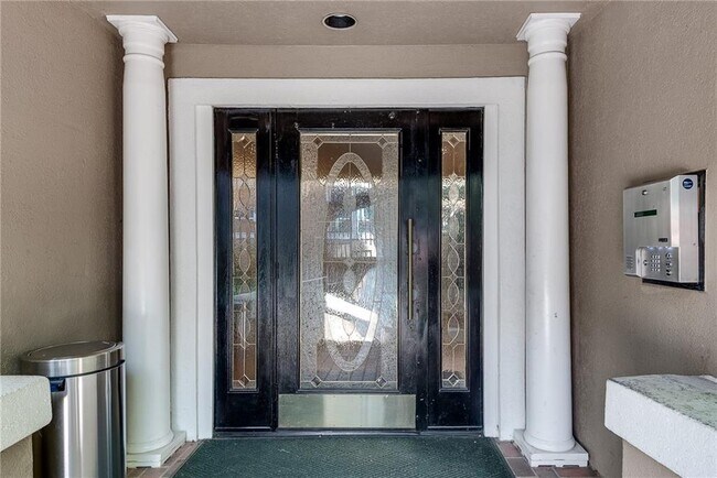 Photo - 244 13th St NE Unit 118