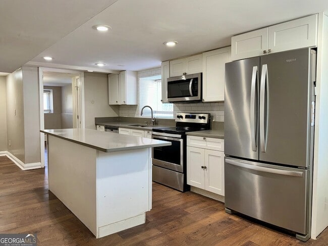 Photo - 1307 Lorenzo Dr SW Unit B