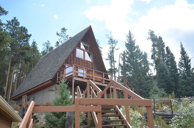 Photo - Garden level one bedroom apartment in the hills above BRECK. Pets OK! Includes HEAT and electri...
