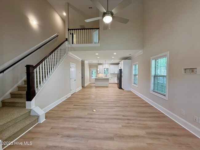 Photo - 300 Mashie Ct