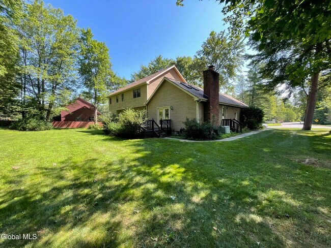 Photo - 8 Timberwick Dr