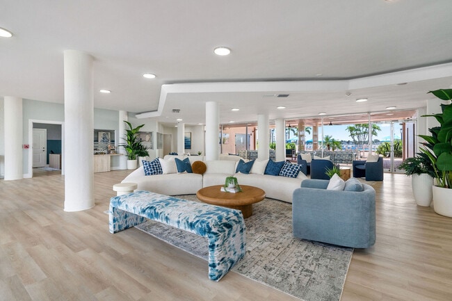 Waters Pointe