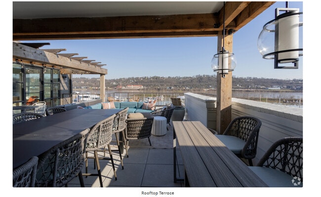 Photo - Velo Riverside