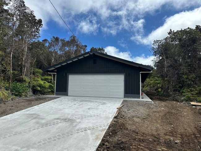 Building Photo - 11-3875 Liona St. Volcano, HI 96778 Rental
