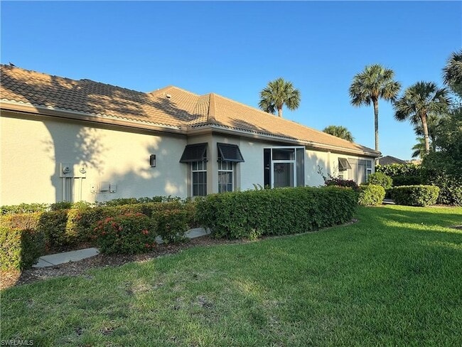 8564 Fairway Bend Dr