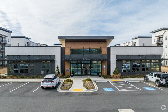 Photo - 175 Main