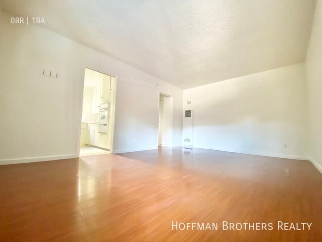 Photo - 3718 Mentone Ave Unidad 1A