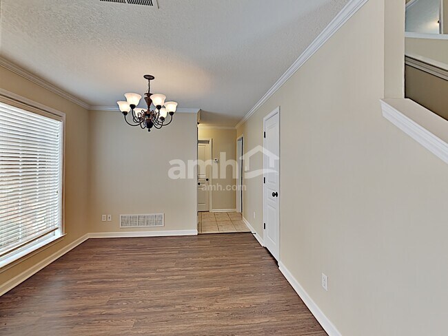 Photo - 2935 Geoffrey Dr