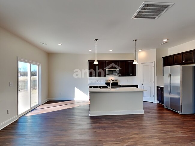 Photo - 5305 Virtue Ave