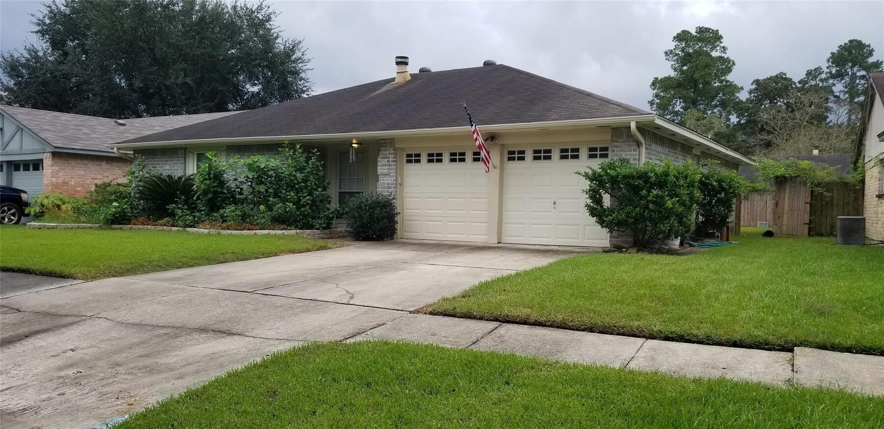 Photo - 6702 Lynngate Dr