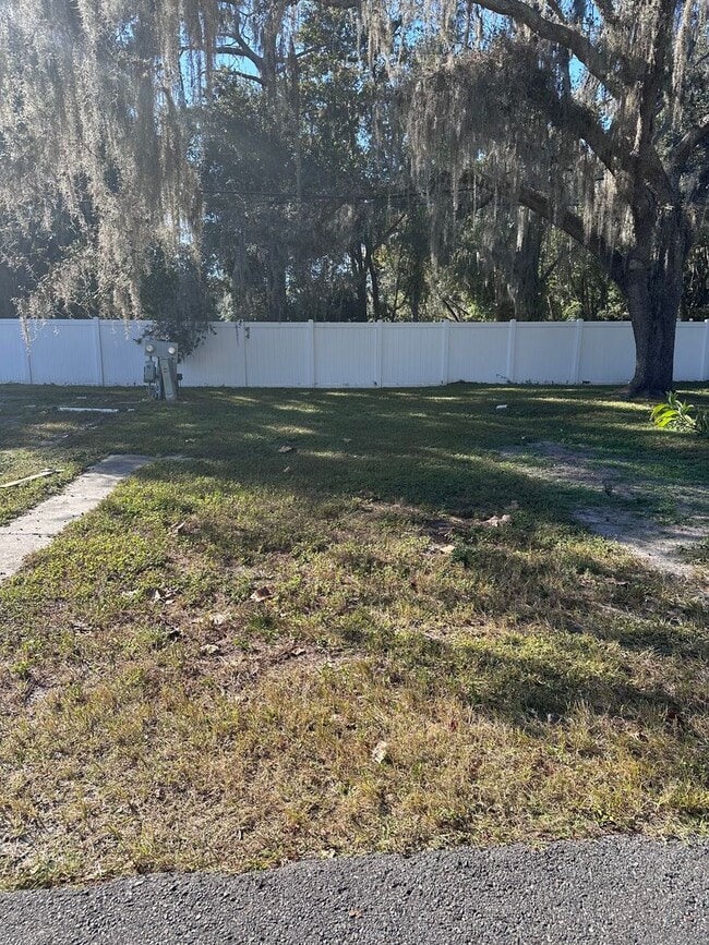Building Photo - Month to Month available! LOT RENT ONLY!! Unit 12- PM