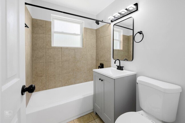 Photo - 8935-39 S Dauphin Ave Chicago, IL 60619