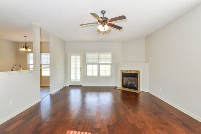 Photo - 4260 Markston Dr