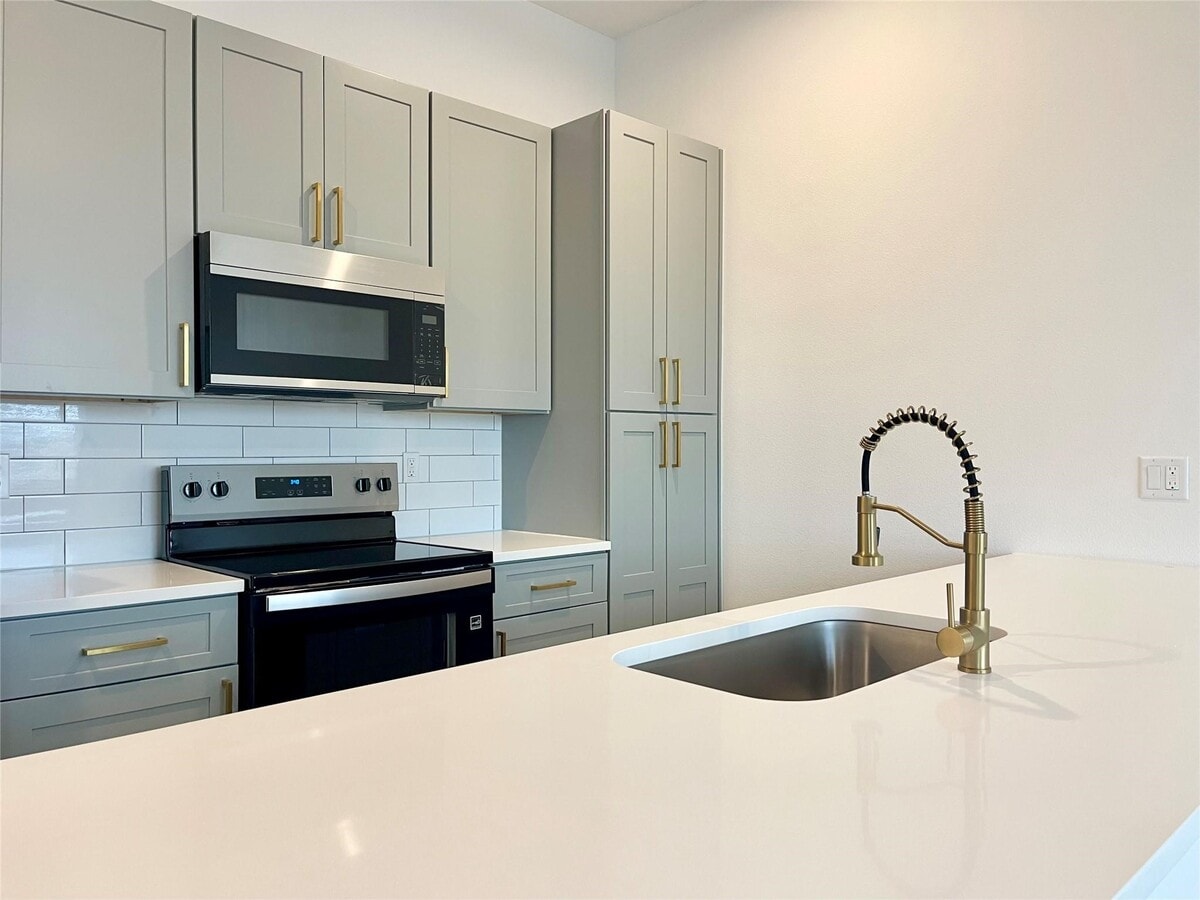 Photo - 22214 Dutch Oven Dr Unit A