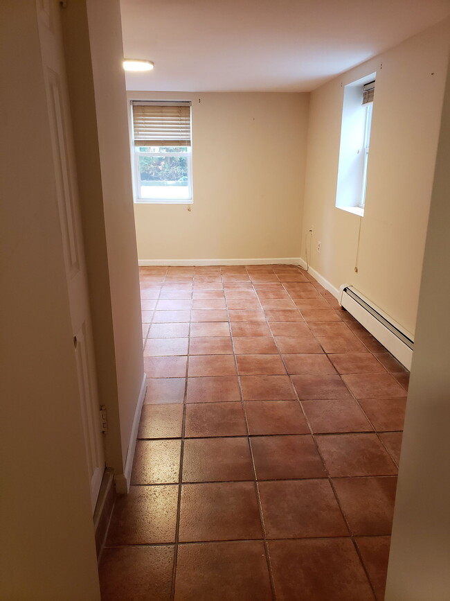 Photo - 219 McElroy Ave