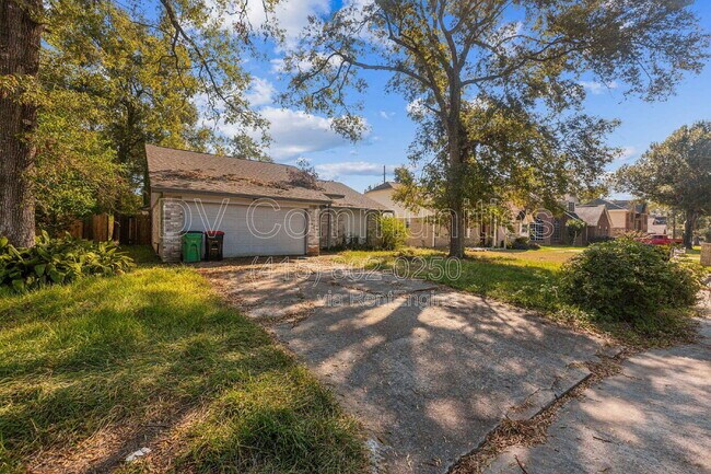 Photo - 9830 Cherokee St