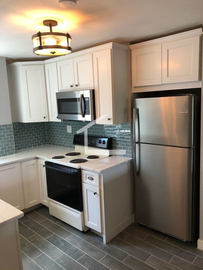 Don't miss out on this amazing deal! - Don't miss out on this amazing deal!