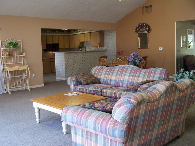 Photo - Falcon Woods Apartments