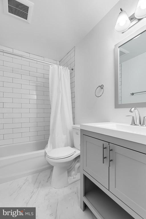 Photo - 1712 3rd St NW