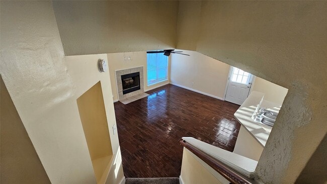 Building Photo - 2320 Shady Pine Dr