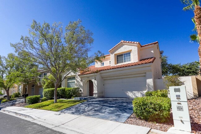 Photo - Beautiful, Well Kept, North Summerlin Pool Home