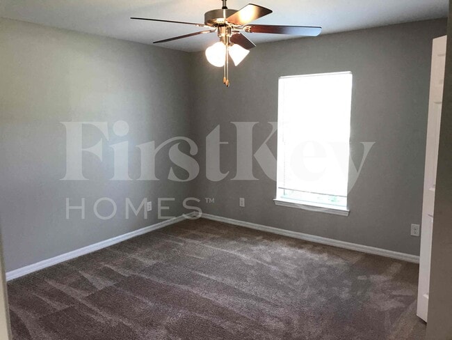 Photo - 2325 NW 34th Ave