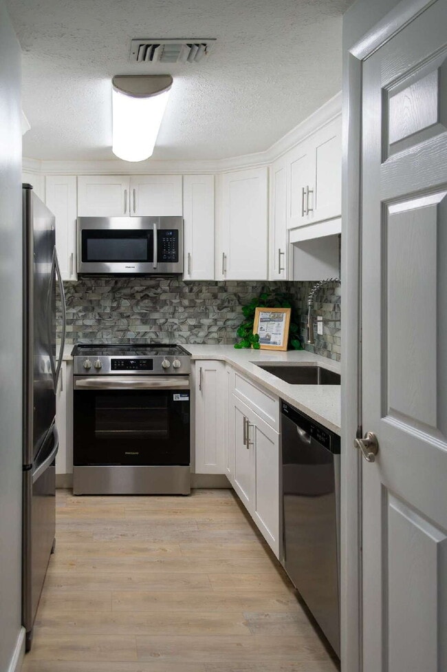 Photo - Beautifully Updated Rental in the Heart of Lynn Haven