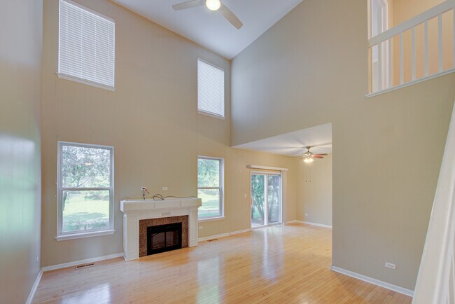 Photo - 880 Countryfield Ln