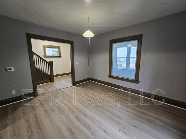 Photo - 419 Bratnober St