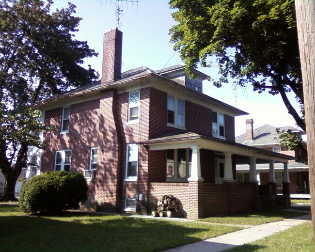 340 W King St Unidad Garage