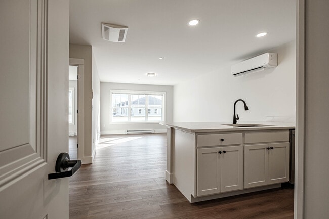 Photo - 1 Progress Way Unit 1