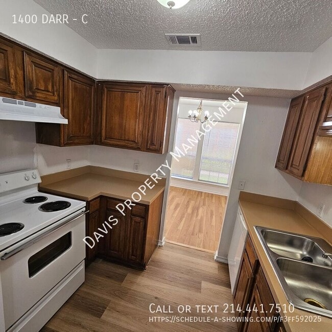 Photo - 1400 DARR-C Unit C