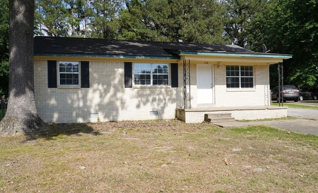 Photo - Charming Home in Ideal Location!