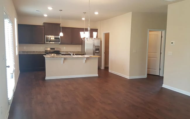 Photo - 79 Meadowlark Way