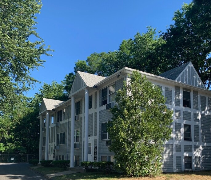 132 Mill St