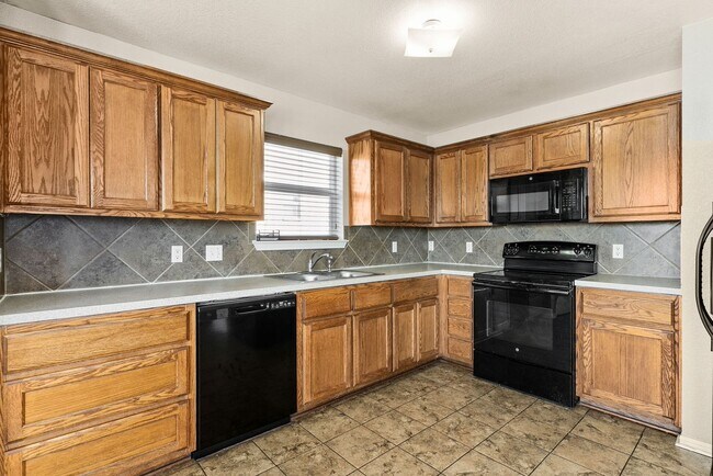 Photo - 3408 Logsdon St