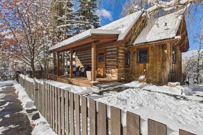 Photo - 117 Neale Ave