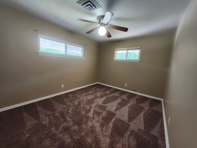 Photo - 831 Darryl Ln Unidad 1