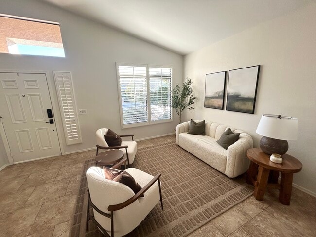 Photo - 17040 N 43rd Pl