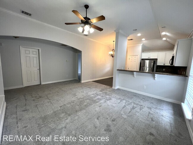 Photo - 3 br, 2 bath House - 633 Whitefield Lane