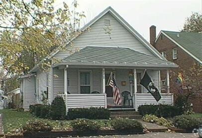 Building Photo - 222 W Battell St Rental