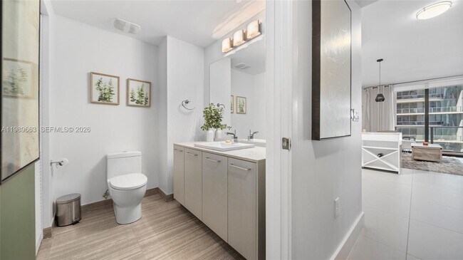 Photo - 1010 Brickell Ave Unit 2008