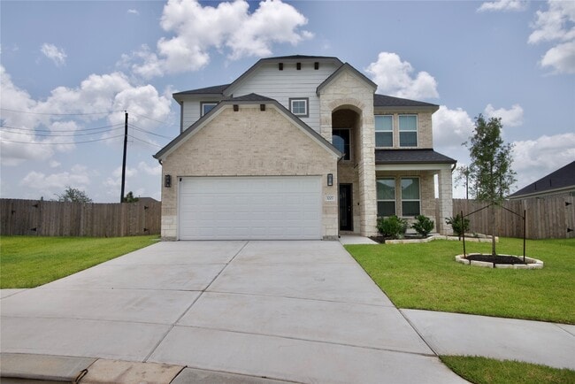 Building Photo - 3207 Tilley Dr Rental