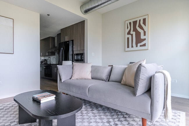 Photo - 211 W Scott St Unit FL6-ID1297