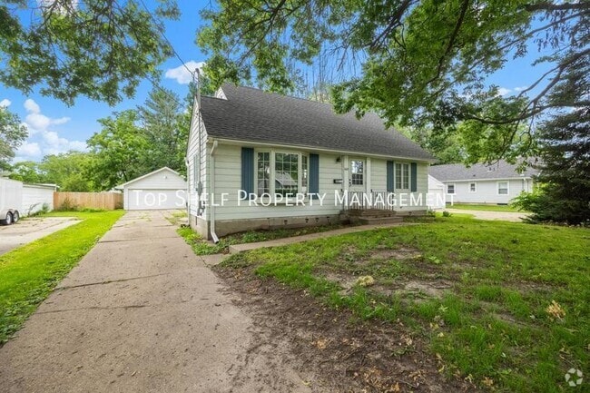 Building Photo - 3609 56th St Rental