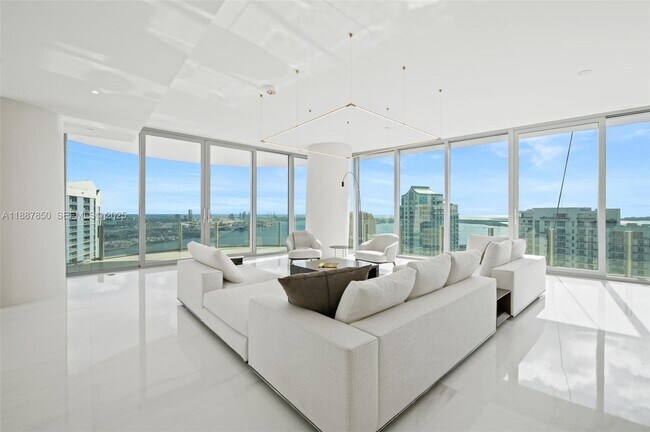 Photo - 300 Biscayne Blvd Way Unit 3701