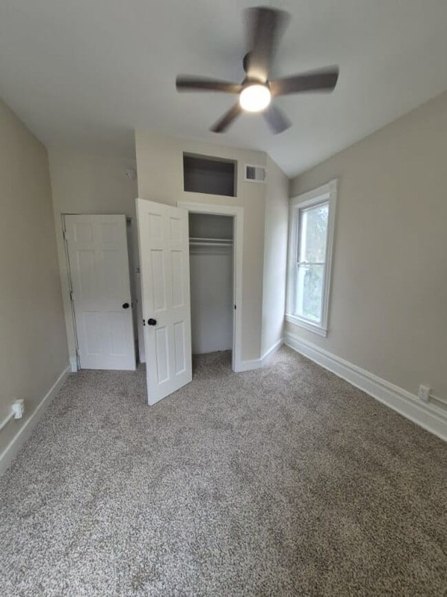 Photo - 729 Hill Ave