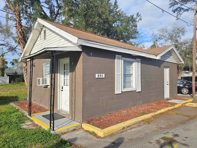 Building Photo - 8215 Stoner Rd
