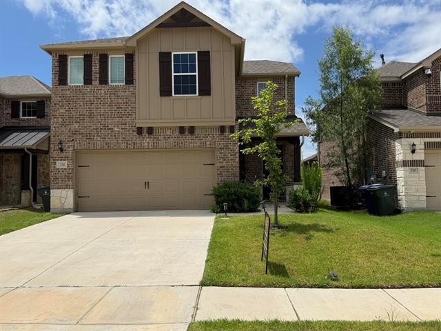Photo - 714 Creekwater Ln